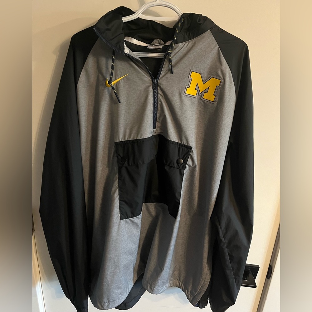 University of Michigan Nike Light Jacket